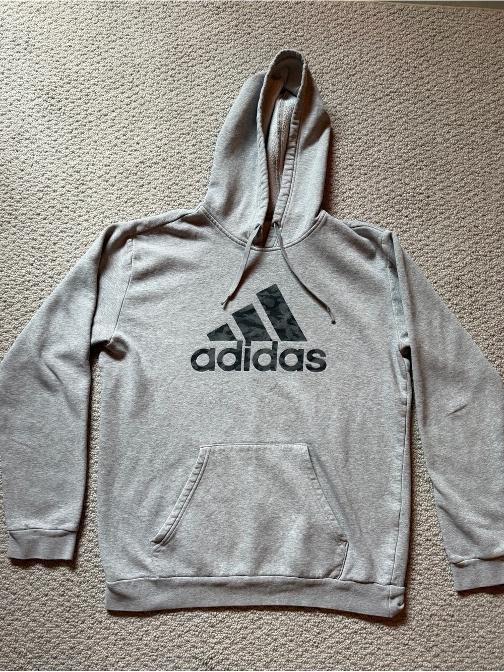 Adidas Men's Gray Pullover Hoodie Camo Performance Logo Size M